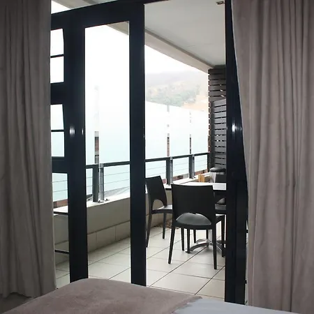 Apt 67 Long Street No Loadshedding Apartment Cape Town Room photo