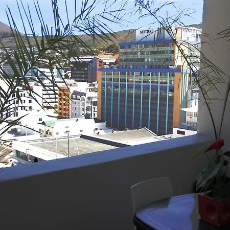 Apt 67 Long Street No Loadshedding Apartment Cape Town Room photo