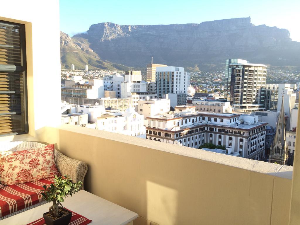 Apt 67 Long Street No Loadshedding Apartment