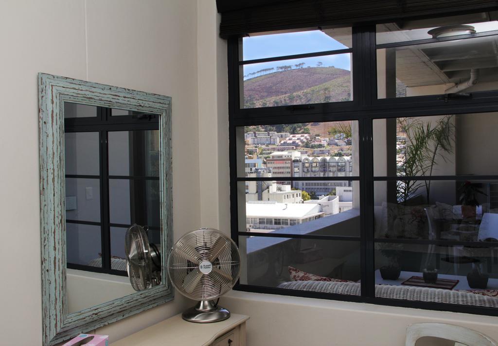 Apt 67 Long Street No Loadshedding Apartment Cape Town